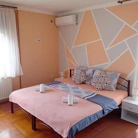 Apartments & Rooms 4 Rijeke Karlovac Exterior foto